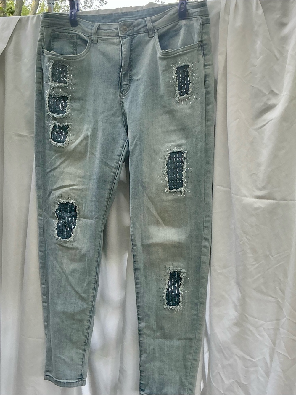 Joseph Ribkoff Light Blue Distressed Skinny Jeans with Patch Details